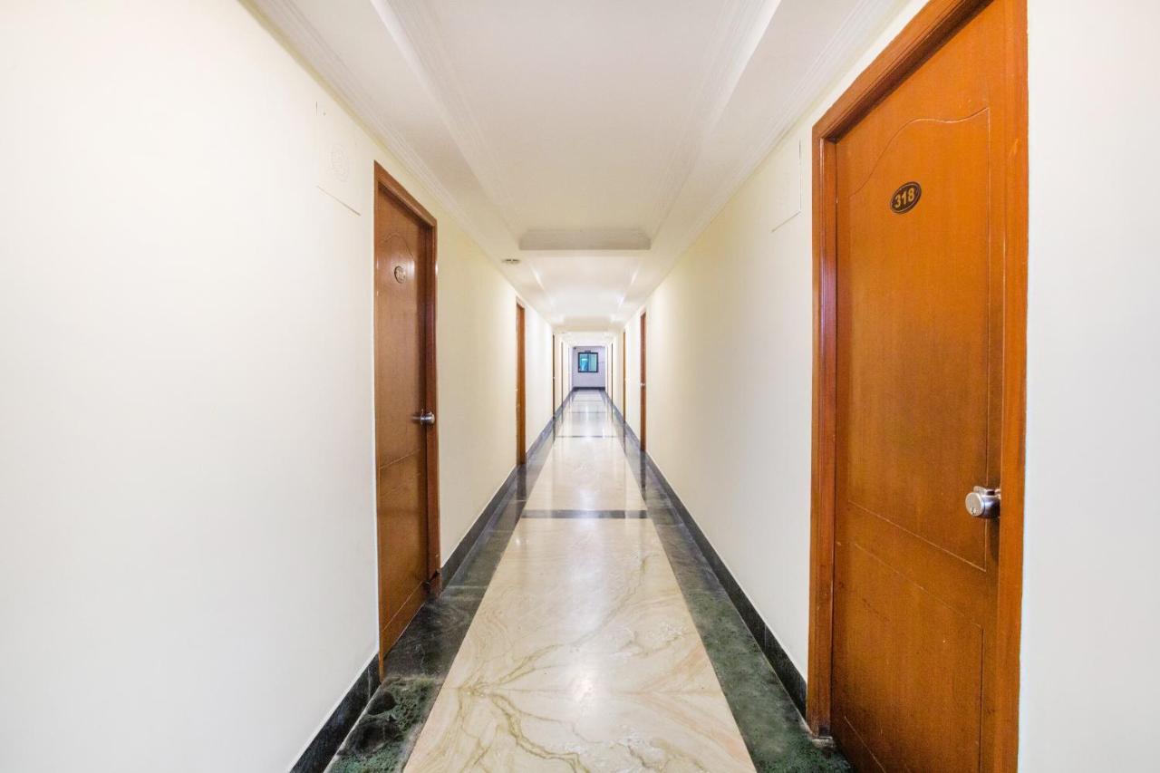 Capital O 69831 Hotel Mount Heera Chennai Bagian luar foto